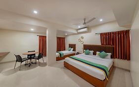 Treebo Sam Residency